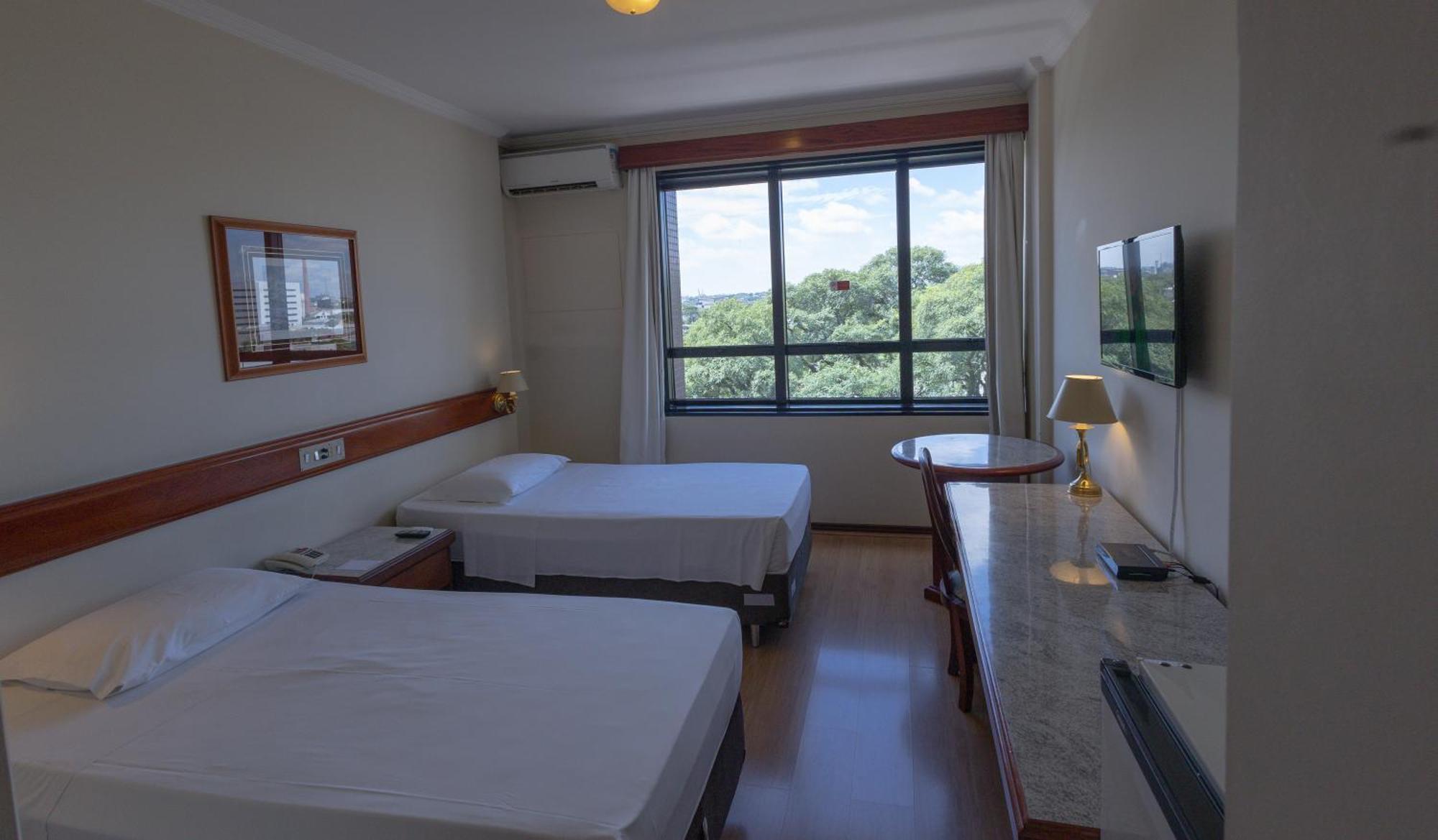Lizon Curitiba Hotel Eksteriør billede